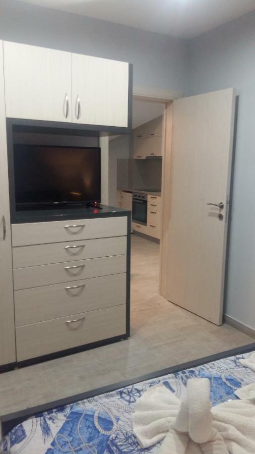 Apartments Sovran Vila Marija Prčanj Екстериор снимка