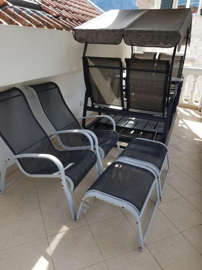 Apartments Sovran Vila Marija Prčanj Екстериор снимка